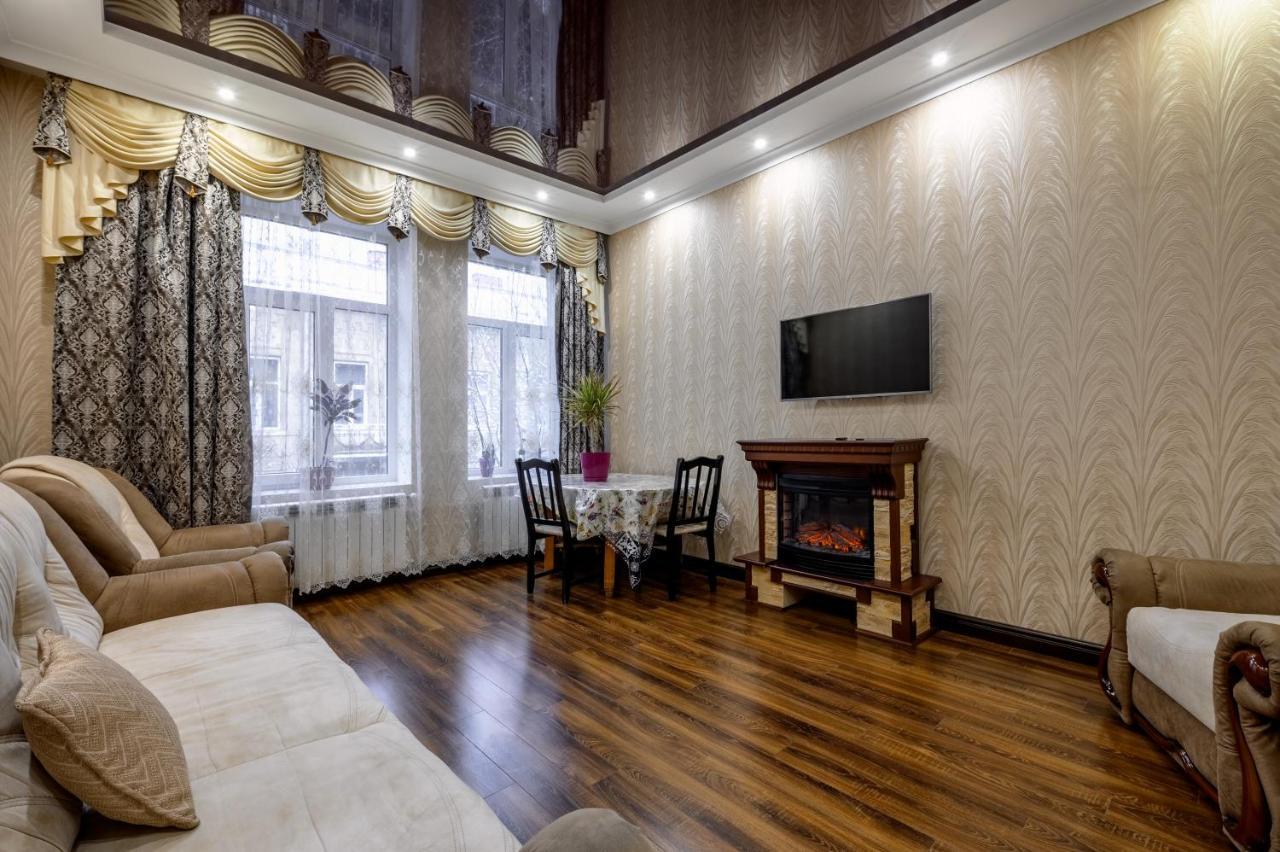 Noviy Svit 4 Apartments Lviv Exteriör bild
